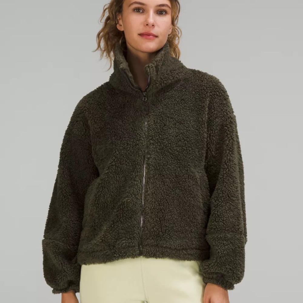 Lululemon Cinchable Fleece Jacket ✨